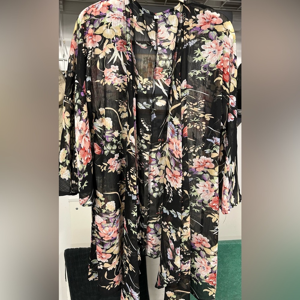 Floral Sheer Kimono